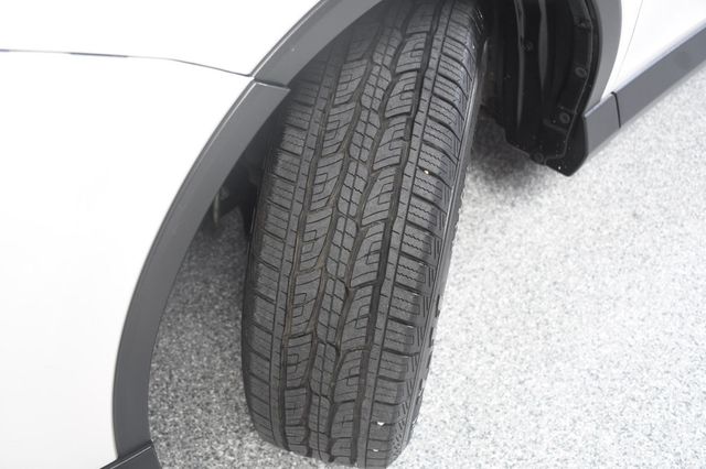 2017 Toyota RAV4 XLE FWD - 23069946 - 65
