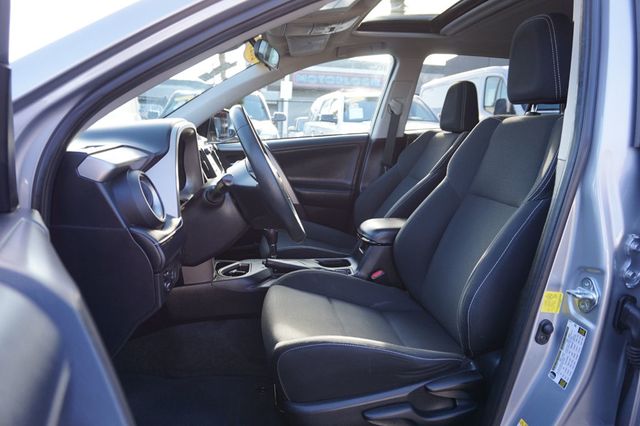 2017 Toyota RAV4 XLE, PREMIUM WHEELS, CLOTH SEATS, MOON ROOF, BACKUP CAMERA - 23032893 - 17