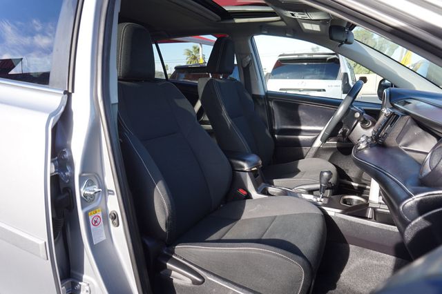 2017 Toyota RAV4 XLE, PREMIUM WHEELS, CLOTH SEATS, MOON ROOF, BACKUP CAMERA - 23032893 - 21