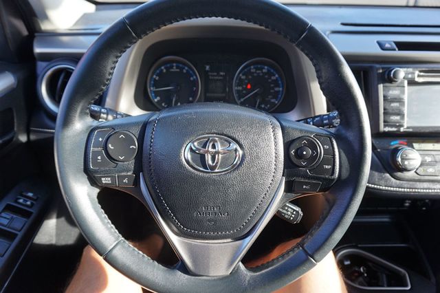 2017 Toyota RAV4 XLE, PREMIUM WHEELS, CLOTH SEATS, MOON ROOF, BACKUP CAMERA - 23032893 - 24