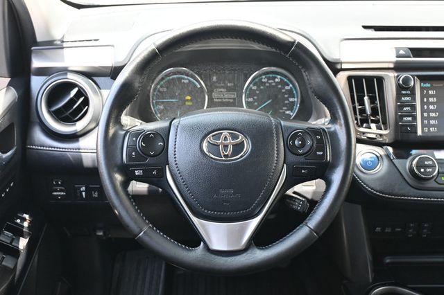 2017 Toyota RAV4 Hybrid Limited AWD - 22881012 - 9