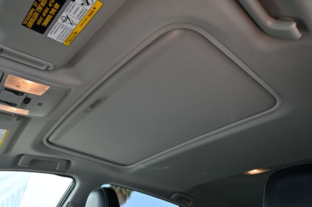 2017 Toyota RAV4 Hybrid Limited AWD - 22881012 - 20