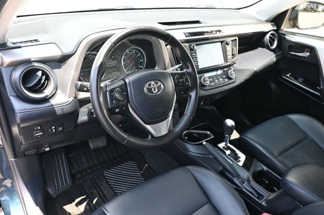 2017 Toyota RAV4 Hybrid Limited AWD - 22881012 - 7