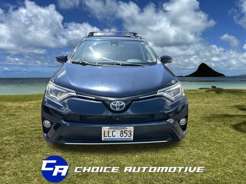 2017 Toyota RAV4 Hybrid Limited photo 9
