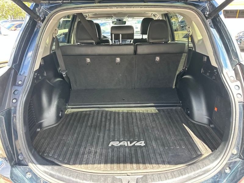 2017 Toyota RAV4 Hybrid Limited photo 19
