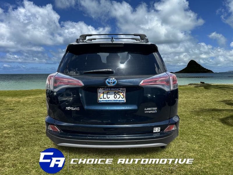 2017 Toyota RAV4 Hybrid Limited photo 5