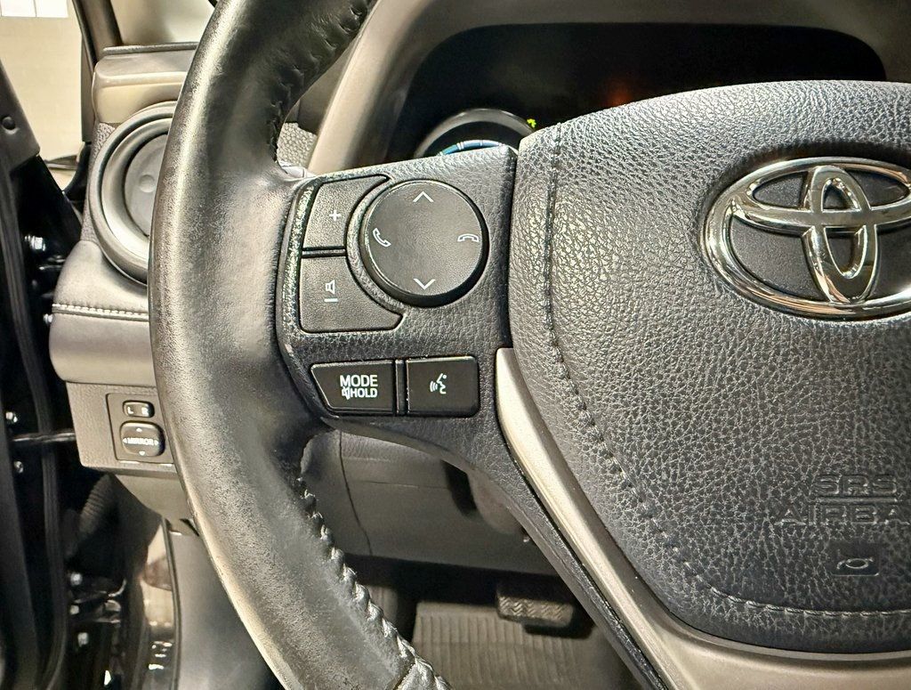 2017 Toyota RAV4 Hybrid Limited AWD - 22957442 - 13