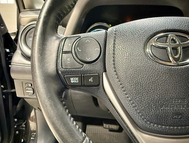 2017 Toyota RAV4 Hybrid Limited AWD - 22957442 - 13