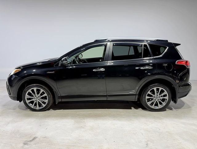 2017 Toyota RAV4 Hybrid Limited AWD - 22957442 - 3