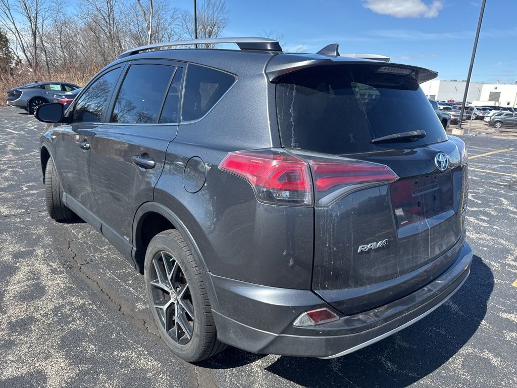 2017 Toyota RAV4 Hybrid SE AWD - 22999751 - 3