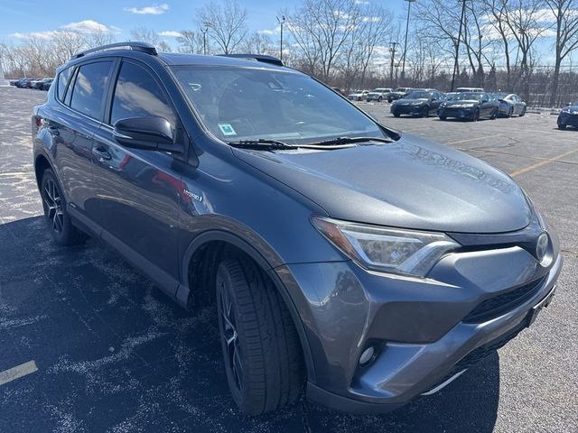 2017 Toyota RAV4 Hybrid SE AWD - 22999751 - 5