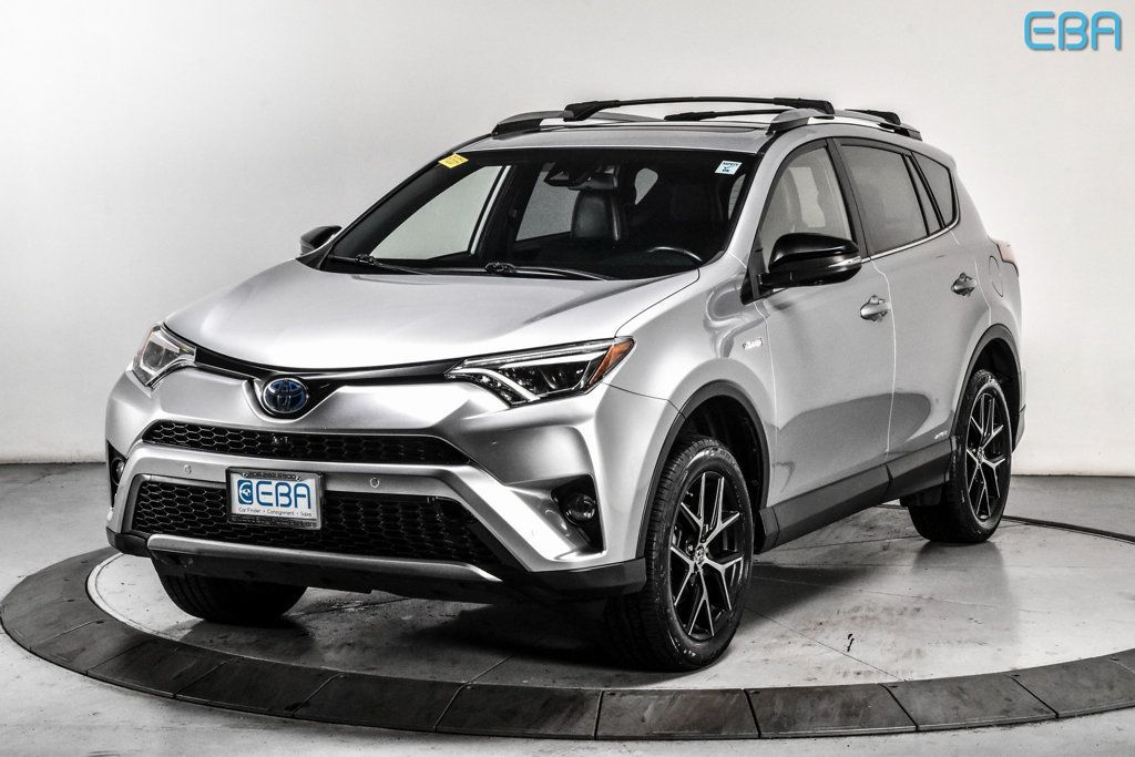 2017 Toyota RAV4 Hybrid SE AWD - 22647469 - 1