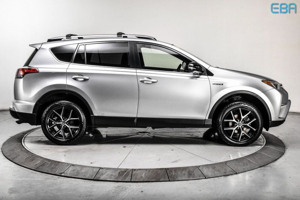 2017 Toyota RAV4 Hybrid SE AWD - 22647469 - 6