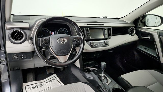 2017 Toyota RAV4 Hybrid XLE AWD with Convenience Package - 22951223 - 12