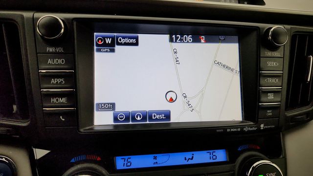 2017 Toyota RAV4 Hybrid XLE AWD with Convenience Package - 22951223 - 19