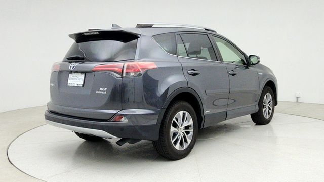 2017 Toyota RAV4 Hybrid XLE AWD with Convenience Package - 22951223 - 4