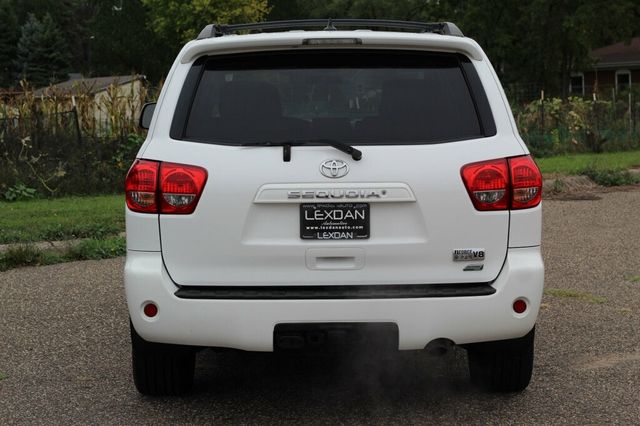 2017 Toyota Sequoia 4WD SR5 5.7L V8 W/ PREMIUM AUDIO/NAVIGATION 20'" WHEELS - 23081114 - 4