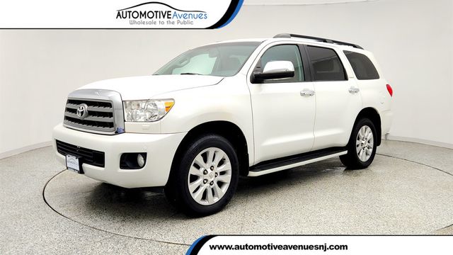 2017 Toyota Sequoia Platinum 4WD - 23020915 - 0