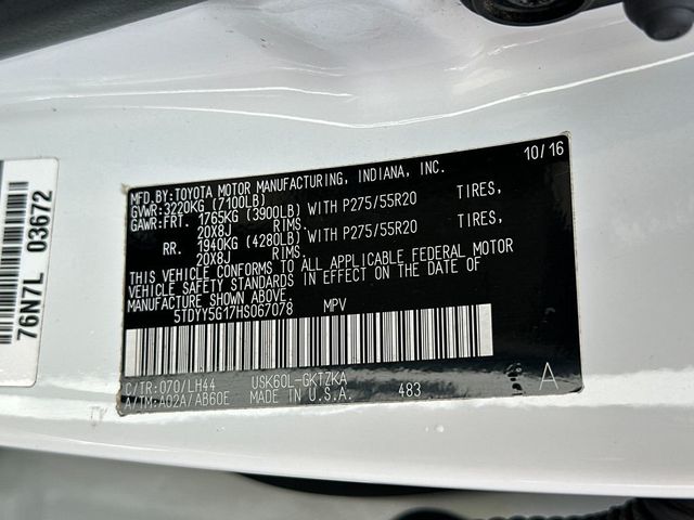 2017 Toyota Sequoia Platinum RWD - 22955963 - 21