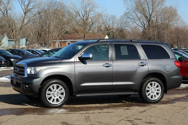 2017 Toyota Sequoia PLATINUM W/ NAVIGATION,DVD, MOONROOF, LEATHER - 22986068 - 19
