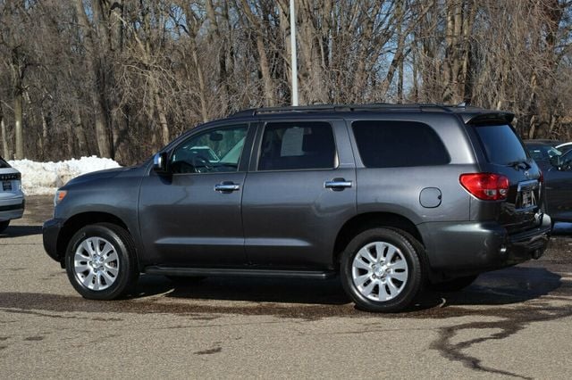 2017 Toyota Sequoia PLATINUM W/ NAVIGATION,DVD, MOONROOF, LEATHER - 22986068 - 21