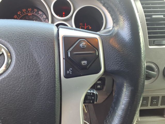 2017 Toyota Sequoia SR5 4WD FFV - 22989948 - 9