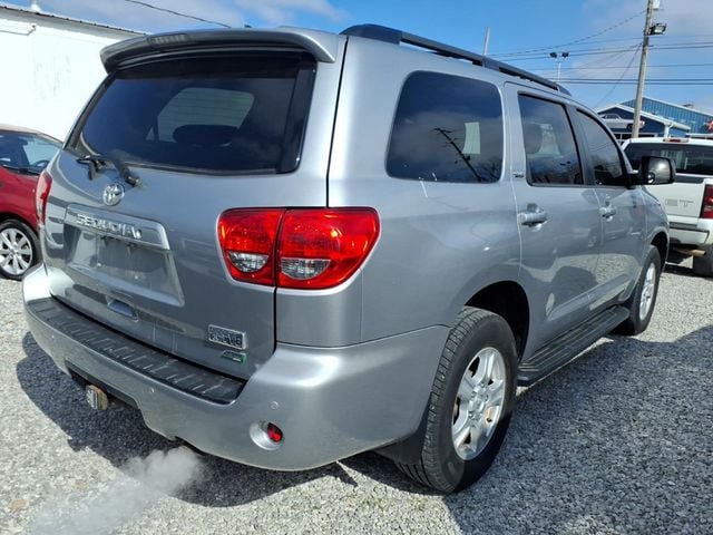 2017 Toyota Sequoia SR5 4WD FFV - 22989948 - 1