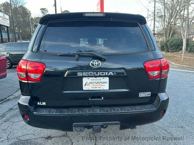 2017 Toyota Sequoia SR5 RWD - 22971286 - 3