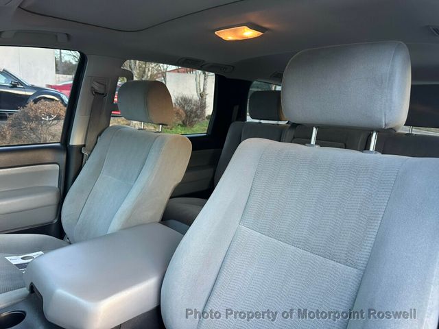 2017 Toyota Sequoia SR5 RWD - 22971286 - 6