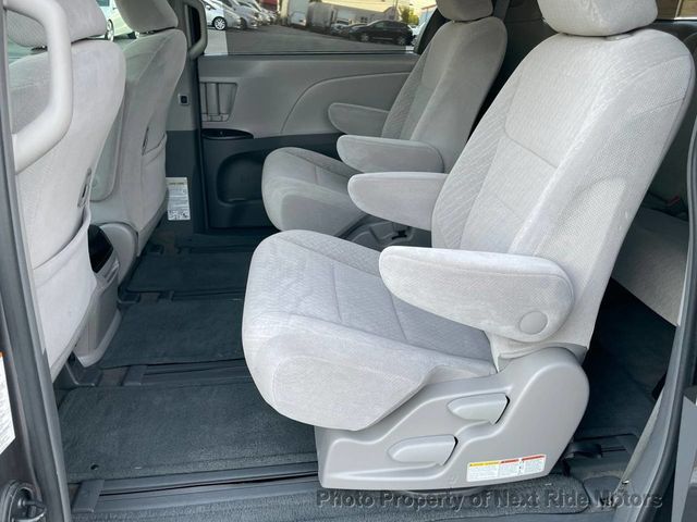 2017 Toyota Sienna 2017 TOYOTA SIENNA LE AWD 3.5L MINIVAN SERVICED 615-730-9991 - 23099573 - 10