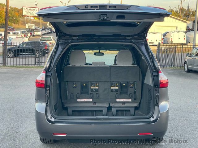 2017 Toyota Sienna 2017 TOYOTA SIENNA LE AWD 3.5L MINIVAN SERVICED 615-730-9991 - 23099573 - 28