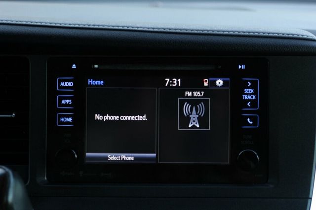 2017 Toyota Sienna AWD ONE OWNER XLE W/ LEATHER, MOONROOF - 23069606 - 14