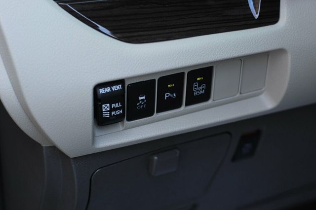 2017 Toyota Sienna AWD XLE PREMIUM DVD PLAYER, ENTERTAINMENT SYSTEM  - 22999617 - 21