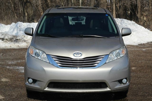 2017 Toyota Sienna AWD XLE PREMIUM DVD PLAYER, ENTERTAINMENT SYSTEM  - 22999617 - 3