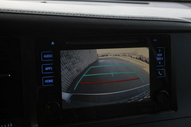 2017 Toyota Sienna AWD XLE PREMIUM W/ REAR DVD, NAVIGATION, LEATHER - 22991207 - 36