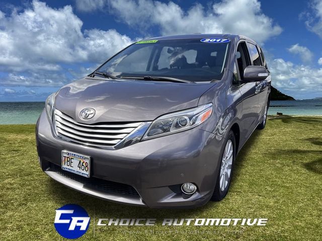 2017 Toyota Sienna Limited FWD 7-Passenger - 22708298 - 0