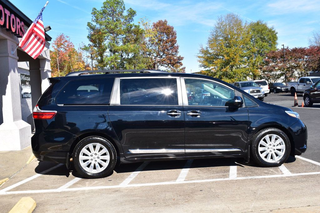 2017 Toyota Sienna Limited Premium FWD 7-Passenger - 22656901 - 5