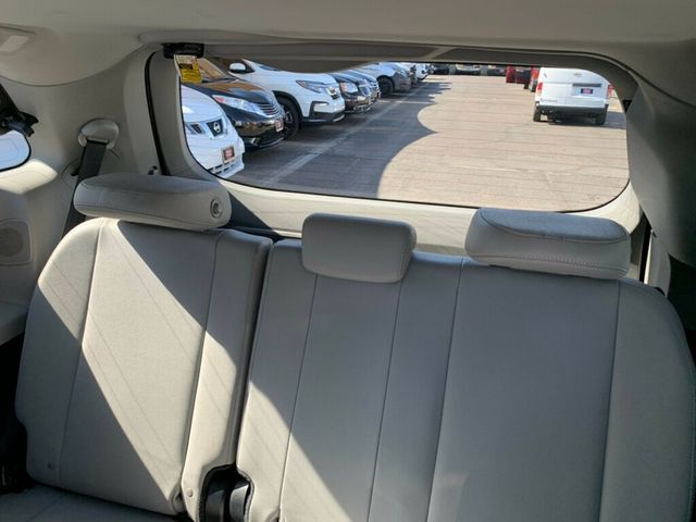 2017 Toyota Sienna Limited Premium FWD 7-Passenger 1-OWNER - 23050737 - 39