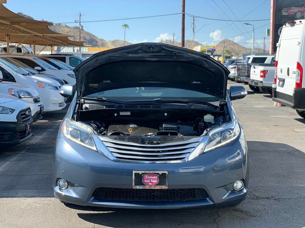 2017 Toyota Sienna Limited Premium FWD 7-Passenger 1-OWNER - 23050737 - 48