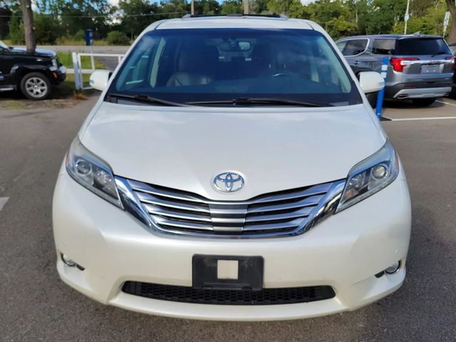 2017 Toyota Sienna Limited Premium Minivan 4D - 23031822 - 8