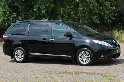 2017 Toyota Sienna