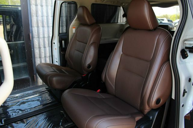 2017 Toyota Sienna ONE OWNER AWD LIMITED PREMIUM W/ DVD, & NAVIGATION - 23020964 - 28