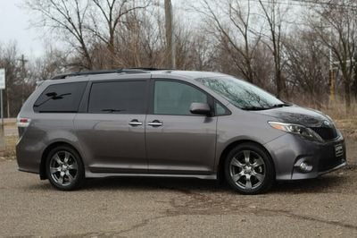 2017 Toyota Sienna