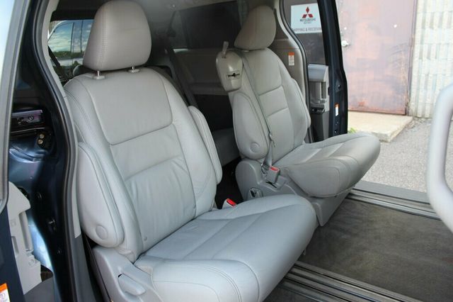 2017 Toyota Sienna ONE OWNER  XLE PREMIUM W/ NAVIGATION, DVD,LEATHER, MOONROOF - 23018364 - 11