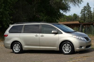2017 Toyota Sienna