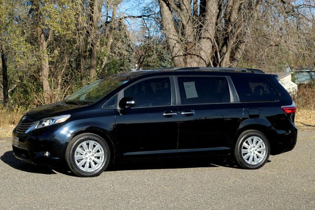 2017 Toyota Sienna ON SALE..LIMITED W/ LEATHER MOONROOF - 22927158 - 16