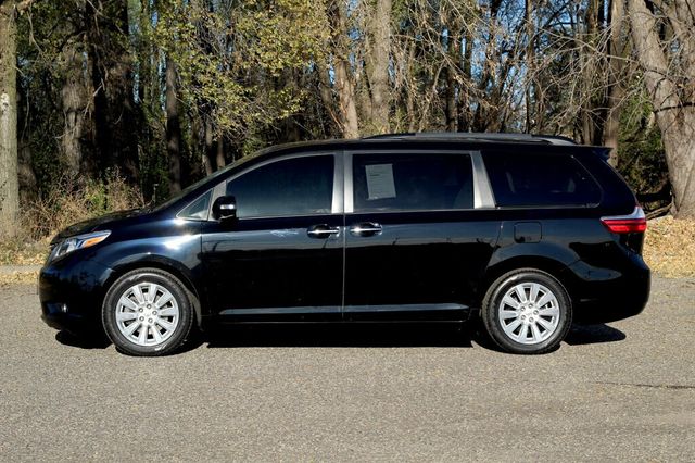 2017 Toyota Sienna ON SALE..LIMITED W/ LEATHER MOONROOF - 22927158 - 17