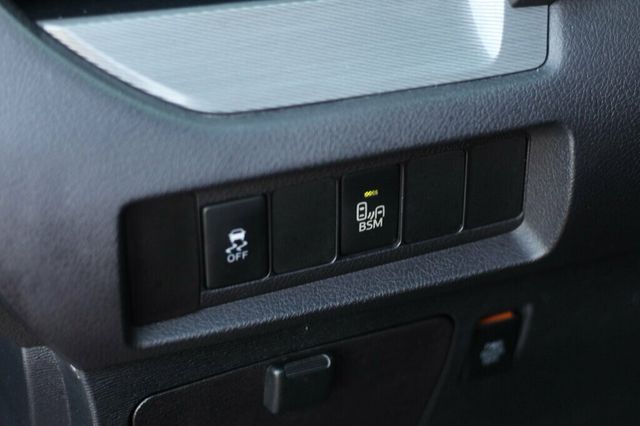 2017 Toyota Sienna SE 8 PASSENGER W/, NAVIGATION  - 23014233 - 21