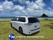 2017 Toyota Sienna SE FWD 8-Passenger - 22580828 - 4