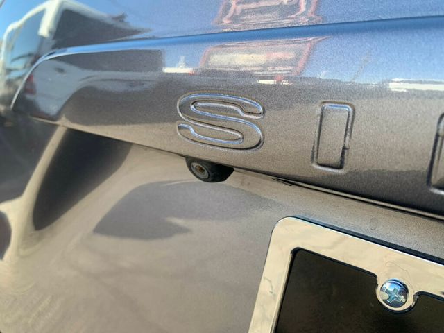 2017 Toyota Sienna SE FWD 8-Passenger - 22975613 - 35